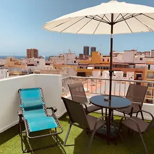 atico-con-terraza-centro-de-santa-cruz-de-tenerife.in-canary-islands.com/